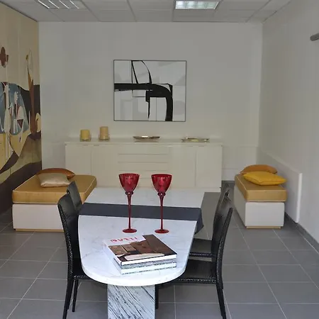 Bondi Apartament *