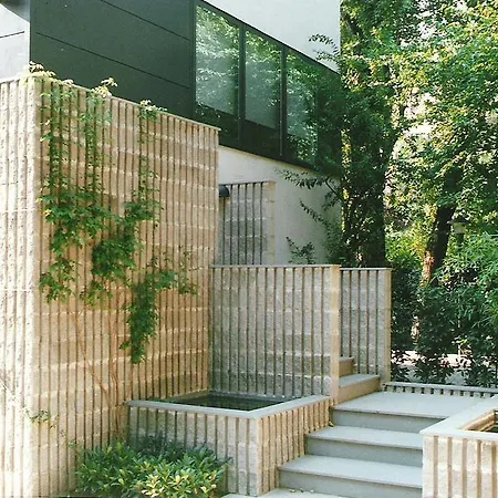 Apartament Bondi *